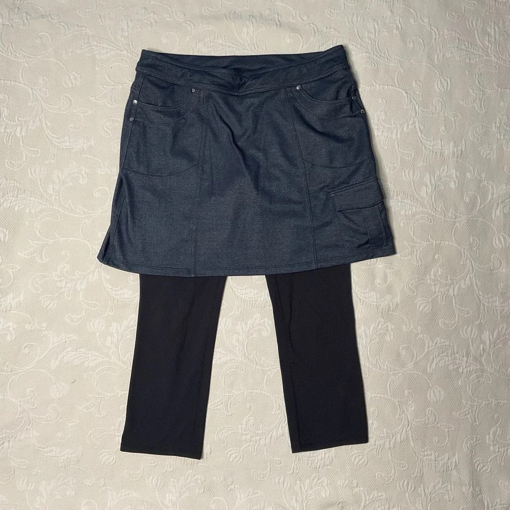 Athleta Womens Size Medium Tall Athleta Contender 2-in-1 Skirt Legging Navy Blue